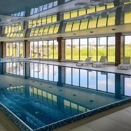 Exclusive Apartments Porta Mare Marina - Swimming Pool & Sauna By Renters Prestige Дзівнув Екстер'єр фото