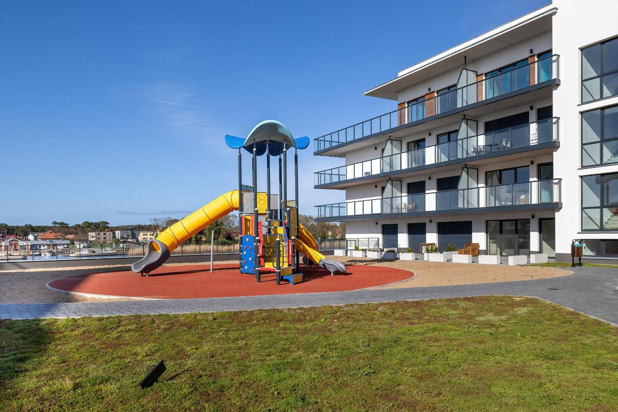Exclusive Porta Mare Marina - Swimming Pool & Sauna By Renters Prestige Apartment
